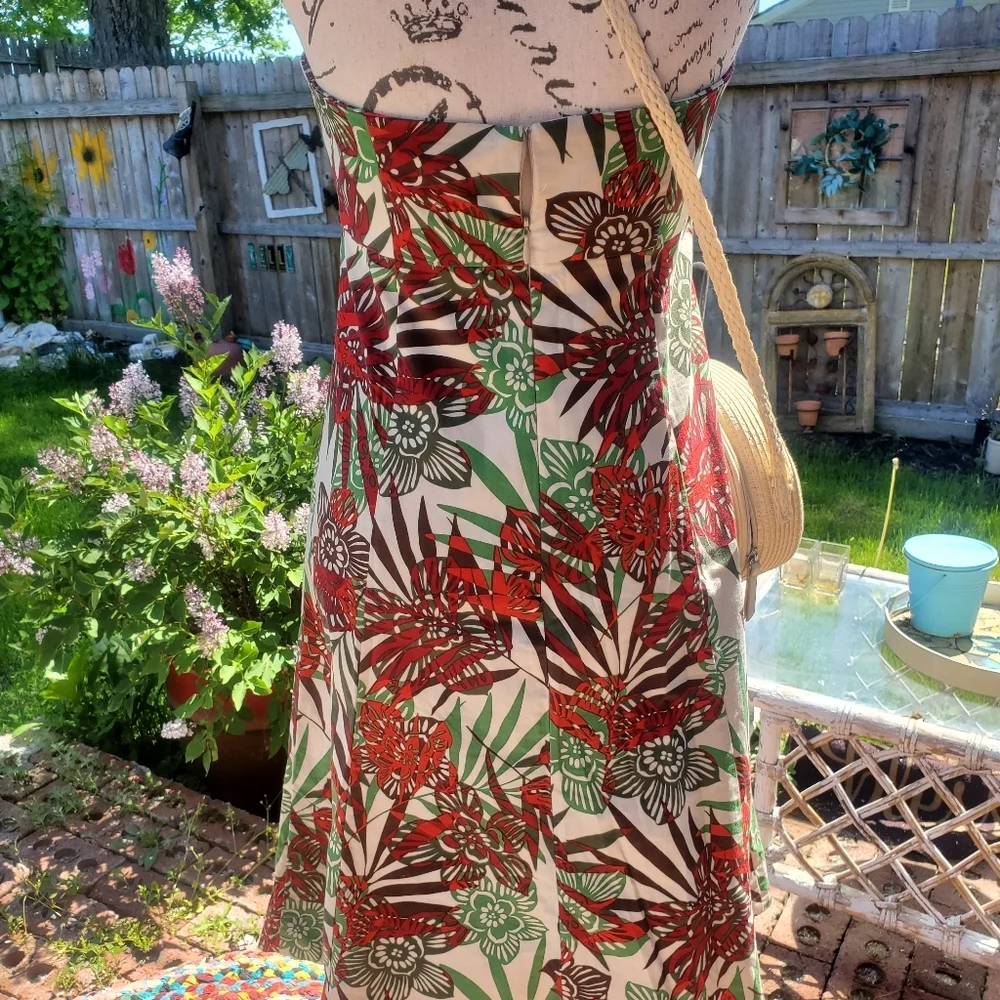 Gap Stretch A- Line Strapless Floral Dress Size 6 EUC - Picture 2 of 6